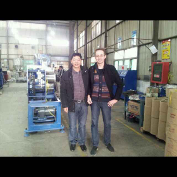 城邦電機東莞工廠出口美國市場齒輪減速機三相480V60HZ訂做順利交貨!獲客戶好評!(圖)